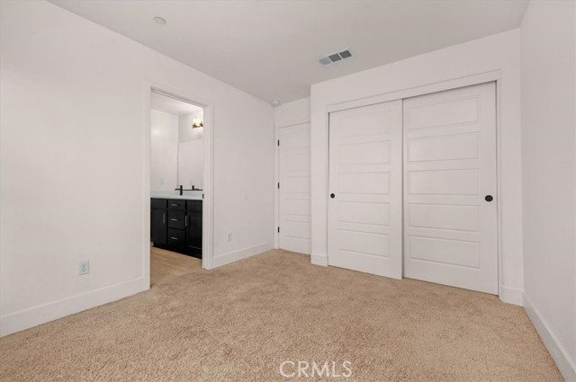 Detail Gallery Image 11 of 51 For 2520 S Spruce St, Visalia,  CA 93292 - 4 Beds | 2/1 Baths