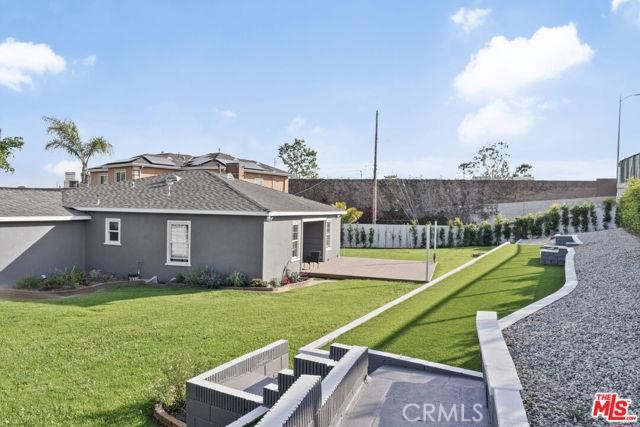 Detail Gallery Image 8 of 8 For 3500 Tuller, Los Angeles,  CA 90034 - 3 Beds | 2 Baths