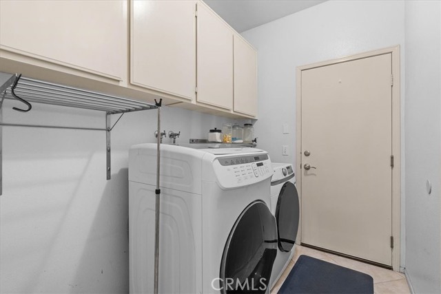 Detail Gallery Image 22 of 26 For 14767 Tennessee Ct, Fontana,  CA 92336 - 4 Beds | 2/1 Baths