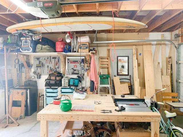 11835 Gale Ave, Hawthorne CA: https://media.crmls.org/medias/c0f087b7-a67c-4752-810d-2583f194cb0c.jpg