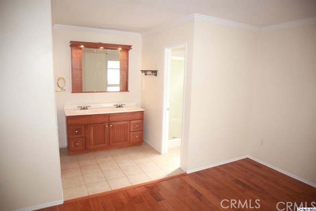 3 Bed Home for Sale in Encino, California