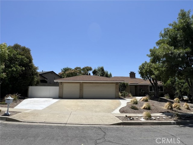 Detail Gallery Image 3 of 74 For 108 Limestone Rd, Claremont,  CA 91711 - 4 Beds | 2 Baths