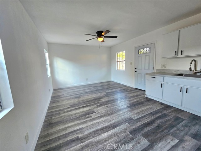 Detail Gallery Image 15 of 18 For 1555 E 107th, Los Angeles,  CA 90002 - 3 Beds | 2 Baths