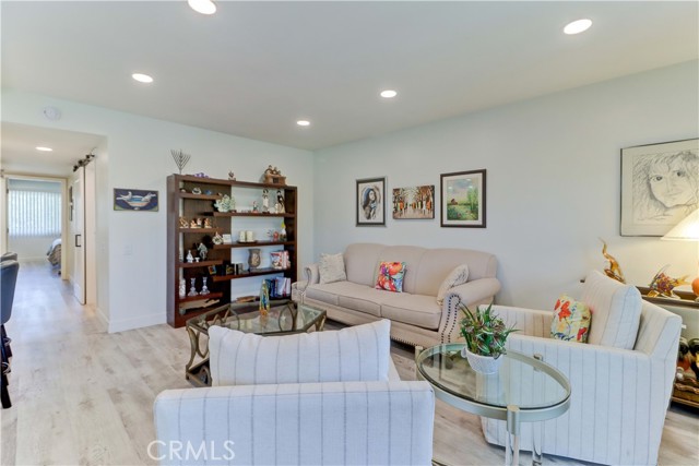Detail Gallery Image 4 of 36 For 3365 Punta Alta 2f,  Laguna Woods,  CA 92637 - 1 Beds | 1/1 Baths
