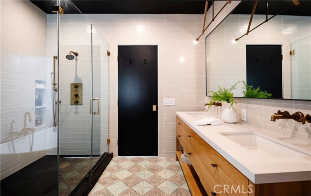 3528 Poinsettia Avenue, Manhattan Beach, California 90266, 3 Bedrooms Bedrooms, ,2 BathroomsBathrooms,Residential,Sold,Poinsettia,SB21241585