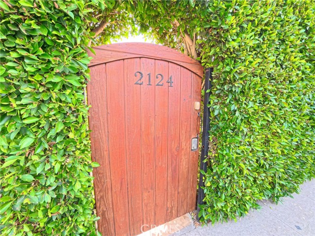 Detail Gallery Image 11 of 17 For 2124 S Redondo, Los Angeles,  CA 90016 - 3 Beds | 2 Baths