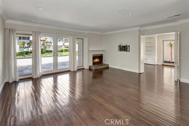 304 Vista Trucha, Newport Beach CA: https://media.crmls.org/medias/c0f3f4c8-309f-4e05-ad66-d079d7bc0898.jpg