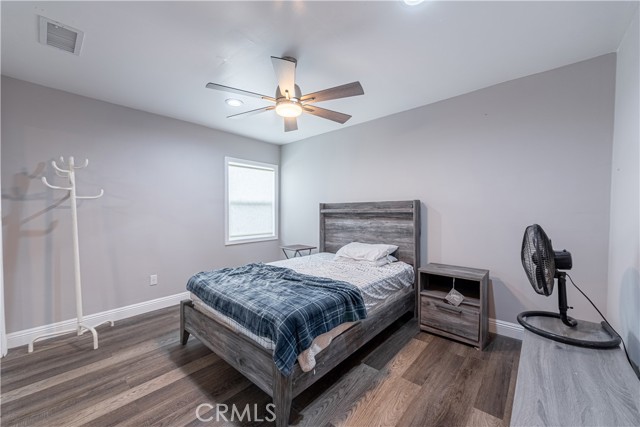 4759 Cochran Street, Simi Valley CA: https://media.crmls.org/medias/c0f42aa7-8fe1-47ad-a439-21b75e19726c.jpg