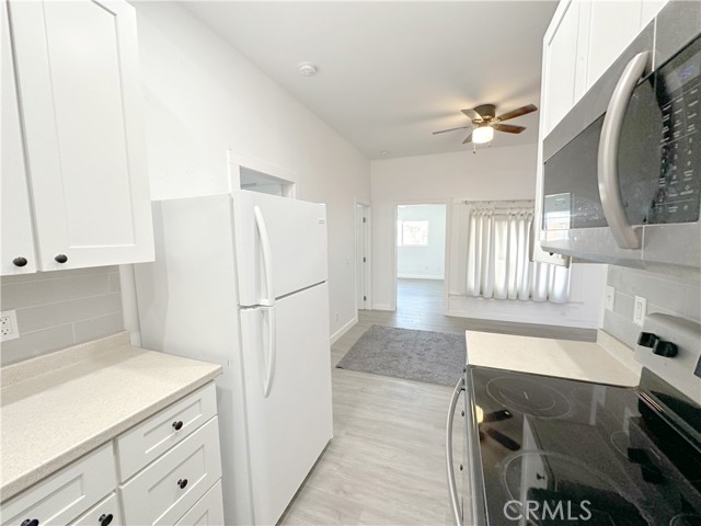 Detail Gallery Image 13 of 23 For 305 C St, Needles,  CA 92363 - 3 Beds | 1 Baths