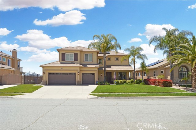 Detail Gallery Image 9 of 75 For 13622 Canyon Crest Rd, Yucaipa,  CA 92399 - 5 Beds | 3 Baths
