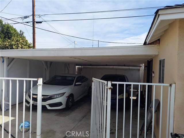 Detail Gallery Image 19 of 20 For 6230 Peach Ave, Van Nuys,  CA 91411 - 4 Beds | 2/1 Baths