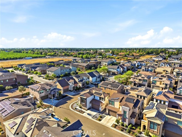 Detail Gallery Image 13 of 67 For 3432 W Good, Visalia,  CA 93277 - 3 Beds | 2/1 Baths