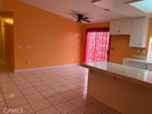Detail Gallery Image 10 of 23 For 292 E 47th St, San Bernardino,  CA 92404 - 3 Beds | 2 Baths
