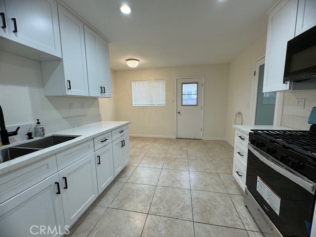 Detail Gallery Image 2 of 9 For 536 Meeker Ave, La Puente,  CA 91746 - 4 Beds | 2 Baths