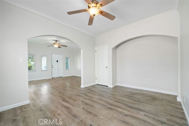 Detail Gallery Image 6 of 16 For 112 W Adele St #C1,  Anaheim,  CA 92805 - 2 Beds | 1 Baths