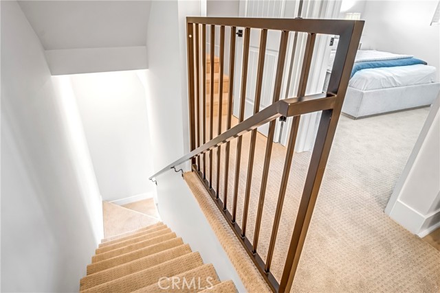 Detail Gallery Image 7 of 20 For 10035 S Western Ave #103,  Los Angeles,  CA 90047 - 2 Beds | 2 Baths