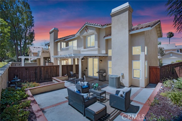 6 Colibri, Rancho Santa Margarita CA: https://media.crmls.org/medias/c0fad4a4-4b88-42a7-8689-93e6f8845960.jpg