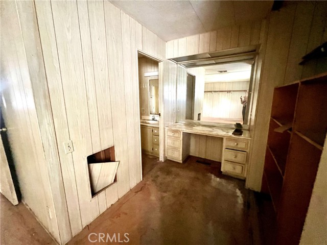 5800 Hamner, Eastvale CA: https://media.crmls.org/medias/c0fb06fa-836c-4120-ae6e-599bc463726a.jpg