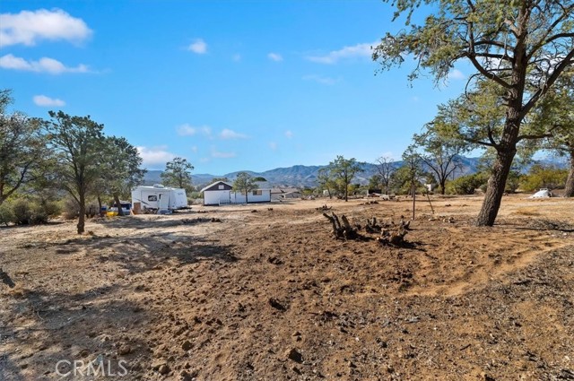 Image 6 of 33 For 63285 Pinyon Drive