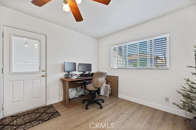 Detail Gallery Image 20 of 41 For 6964 Yellowstone, Riverside,  CA 92506 - 4 Beds | 2 Baths