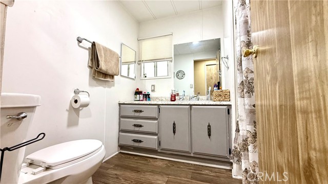 25521 Lincoln Avenue, Hemet CA: https://media.crmls.org/medias/c0fbca62-4857-497c-9119-6e890d64a39d.jpg