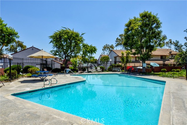 Detail Gallery Image 18 of 19 For 1709 Paramount Bld, Montebello,  CA 90640 - 3 Beds | 2 Baths