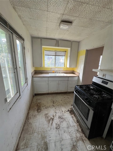 1840 S 4th Street, Alhambra CA: https://media.crmls.org/medias/c0fc6a0f-a0c9-471c-a7bd-938356d4c29e.jpg