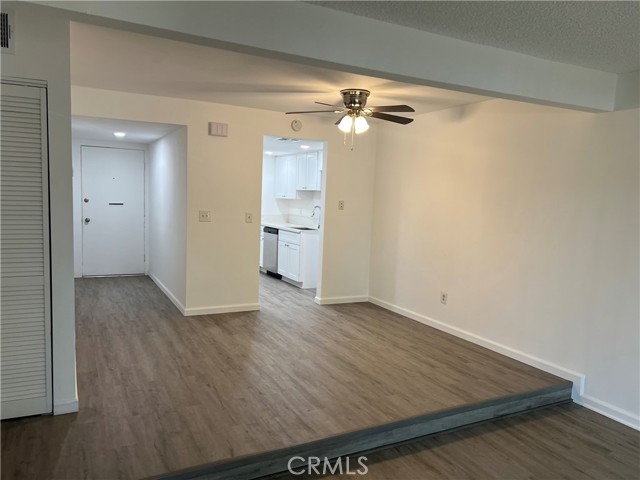 Detail Gallery Image 3 of 9 For 35104 Mesa Grande Dr, Calimesa,  CA 92320 - 2 Beds | 2 Baths
