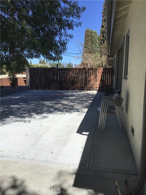 13316 Ratner Street photo 3