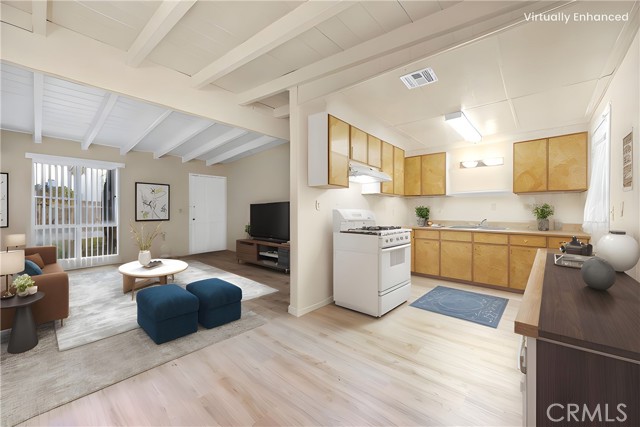 25347 E Union Street, San Bernardino CA: https://media.crmls.org/medias/c0fdd67f-2164-4719-8b76-d0e4ae0cf777.jpg