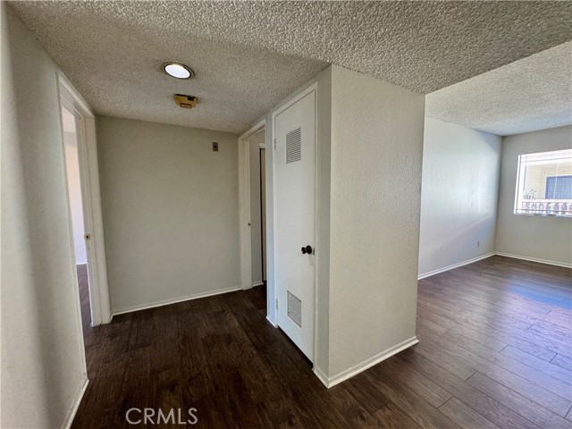 Detail Gallery Image 7 of 17 For 987 E Del Mar Bld #13,  Pasadena,  CA 91106 - 2 Beds | 2 Baths