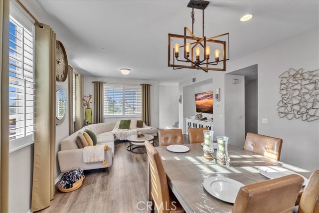 Detail Gallery Image 10 of 36 For 1038 Savi Dr #101,  Corona,  CA 92878 - 3 Beds | 2/2 Baths