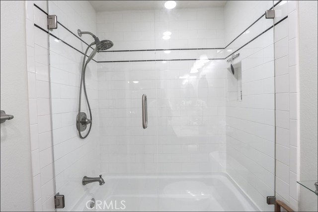 21312 Tupelo Lane, Lake Forest CA: https://media.crmls.org/medias/c0feb668-b590-4165-8b0a-38f5ace875cf.jpg