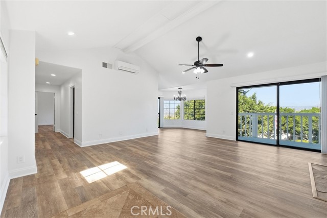 Detail Gallery Image 2 of 32 For 5598 E Stetson Ct #22,  Anaheim Hills,  CA 92807 - 2 Beds | 2 Baths