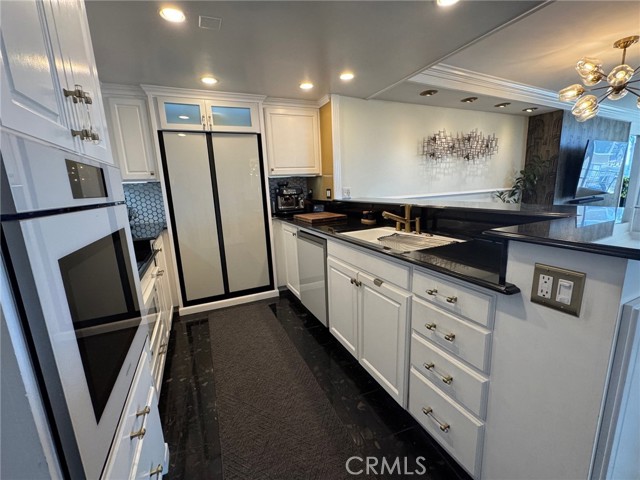 Detail Gallery Image 7 of 39 For 700 E E Ocean Blvd #608,  Long Beach,  CA 90802 - 3 Beds | 2 Baths