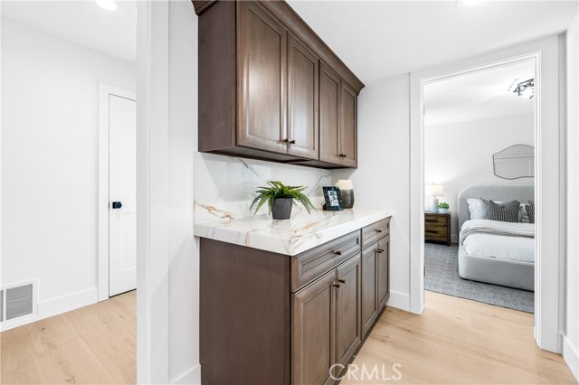 11 Rockrose Way, Irvine CA: https://media.crmls.org/medias/c10035f4-210f-4f26-bee4-53d7c32bbf6a.jpg