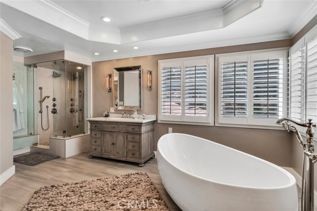 Detail Gallery Image 48 of 75 For 22544 N Summit Ridge Cir, Chatsworth,  CA 91311 - 5 Beds | 6/1 Baths