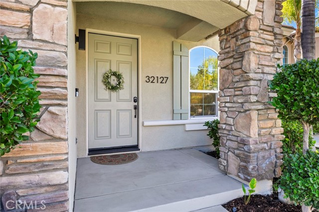 Detail Gallery Image 7 of 59 For 32127 Camino Rabago, Temecula,  CA 92592 - 4 Beds | 3 Baths