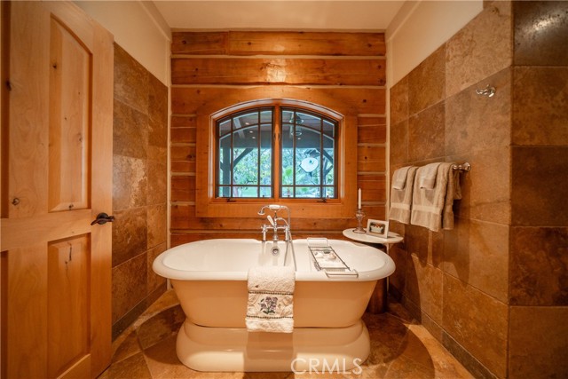 Detail Gallery Image 33 of 63 For 15900 El Camino Robles, Redding,  CA 96001 - 4 Beds | 3/1 Baths