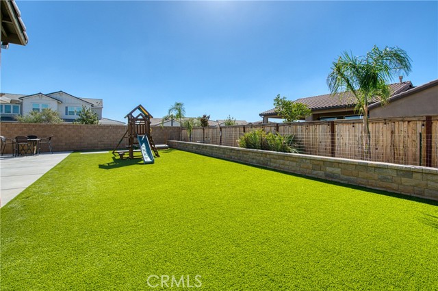 Detail Gallery Image 15 of 57 For 1031 Ridgeline Rd, Madera,  CA 93636 - 4 Beds | 3/1 Baths