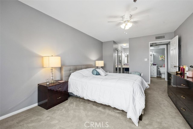 Detail Gallery Image 14 of 35 For 4501 Cedros #239,  Sherman Oaks,  CA 91403 - 2 Beds | 2 Baths