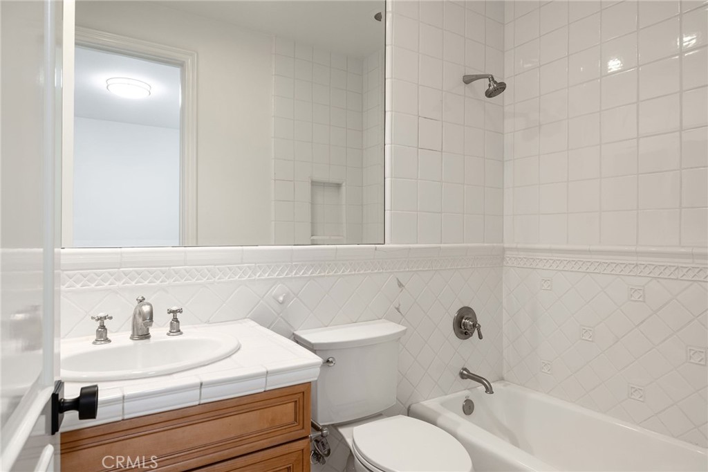 MLS #NP25274033 image #17