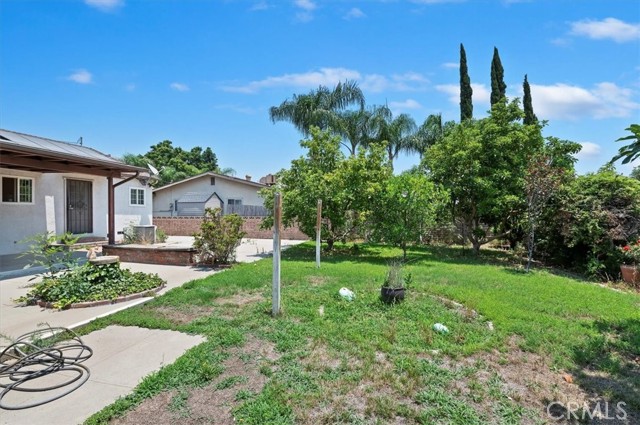 Detail Gallery Image 9 of 26 For 17043 Randall Ave, Fontana,  CA 92335 - 3 Beds | 2 Baths