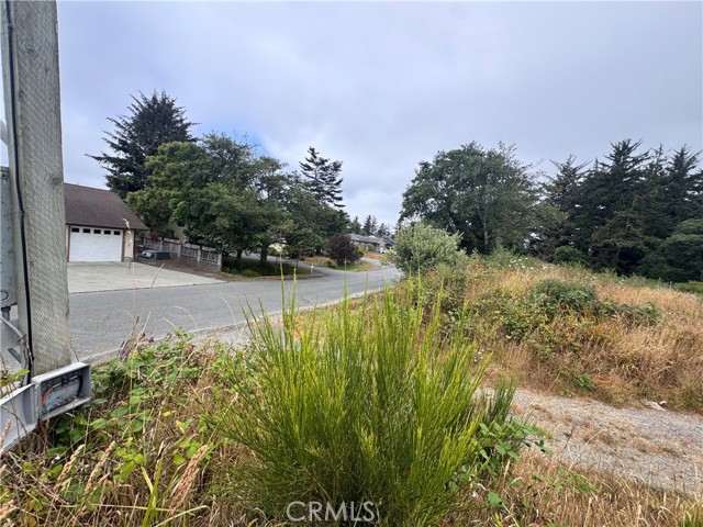 Detail Gallery Image 1 of 11 For 930 Mcnamara, Crescent City,  CA 95531 - – Beds | – Baths