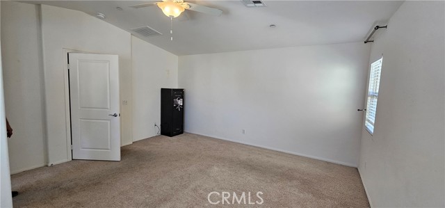 11818 Greenbrier Lane, Grand Terrace CA: https://media.crmls.org/medias/c104997e-0a36-445f-af90-9e2a2dcbdfa5.jpg