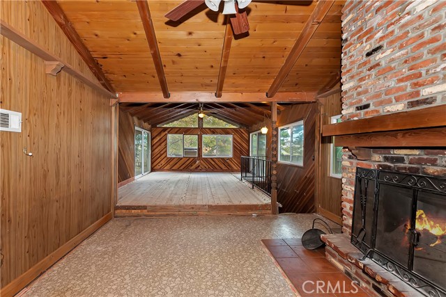 Detail Gallery Image 5 of 37 For 152 Weisshorn Dr, Crestline,  CA 92325 - 3 Beds | 2 Baths