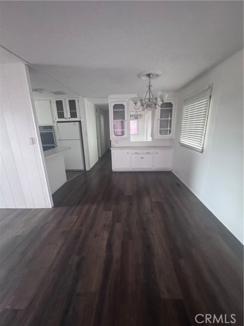 Detail Gallery Image 6 of 17 For 880 N Lake St #55,  Hemet,  CA 92544 - 2 Beds | 2 Baths