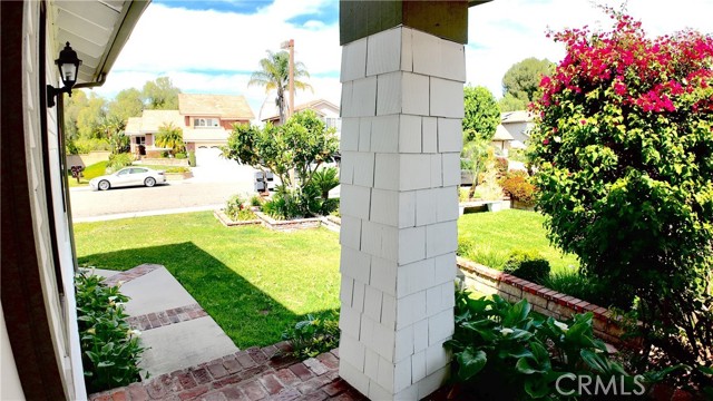 Detail Gallery Image 4 of 61 For 6 Skyline, Phillips Ranch,  CA 91766 - 4 Beds | 3 Baths