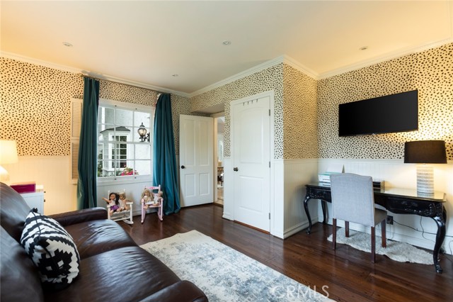 Detail Gallery Image 49 of 70 For 4225 Myrtle Ave, Long Beach,  CA 90807 - 5 Beds | 3/1 Baths
