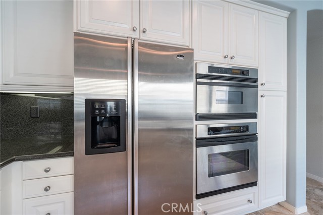 Detail Gallery Image 12 of 49 For 6267 Pacific Pointe Dr, Huntington Beach,  CA 92648 - 3 Beds | 2/1 Baths